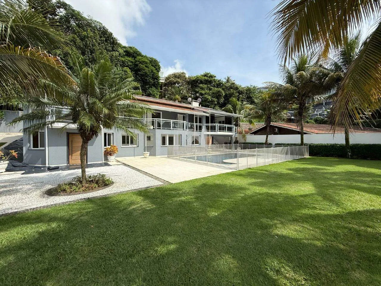 Casa para alugar no Condomínio Estância Marambaia em Vinhedo - SP
