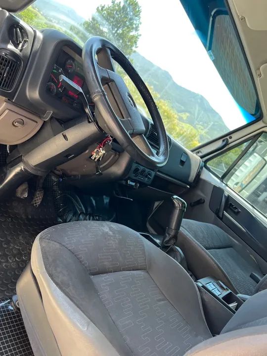 VW 10-160 Delivery 2017 Baú - Foto 7