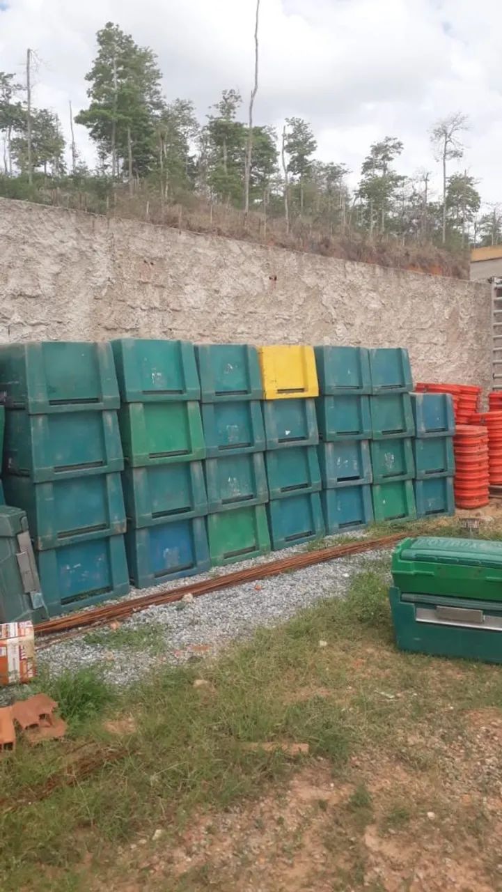 Caixa térmica hotbox 15l 30l 100l em bom estado USADA preço por tamanho leia na descrição  - Foto 3