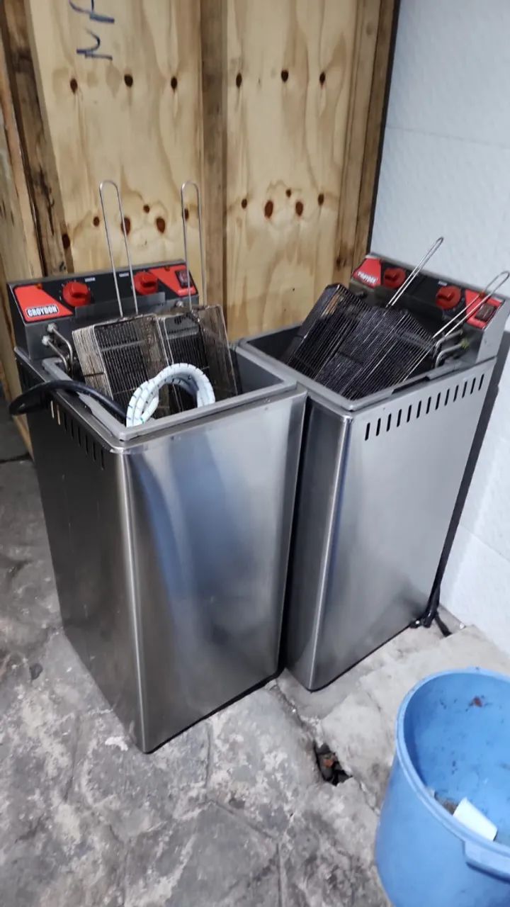 Fritadeira Elétrica Zona Fria de Óleo 15 Litros 8000W Croydon (UNIDADE)