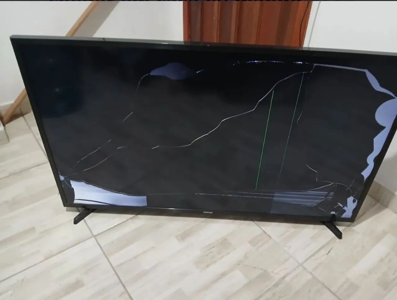TV Samsung 43