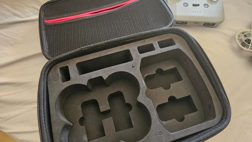 Drone DJI Neo Combo Fly More + case - Foto 4