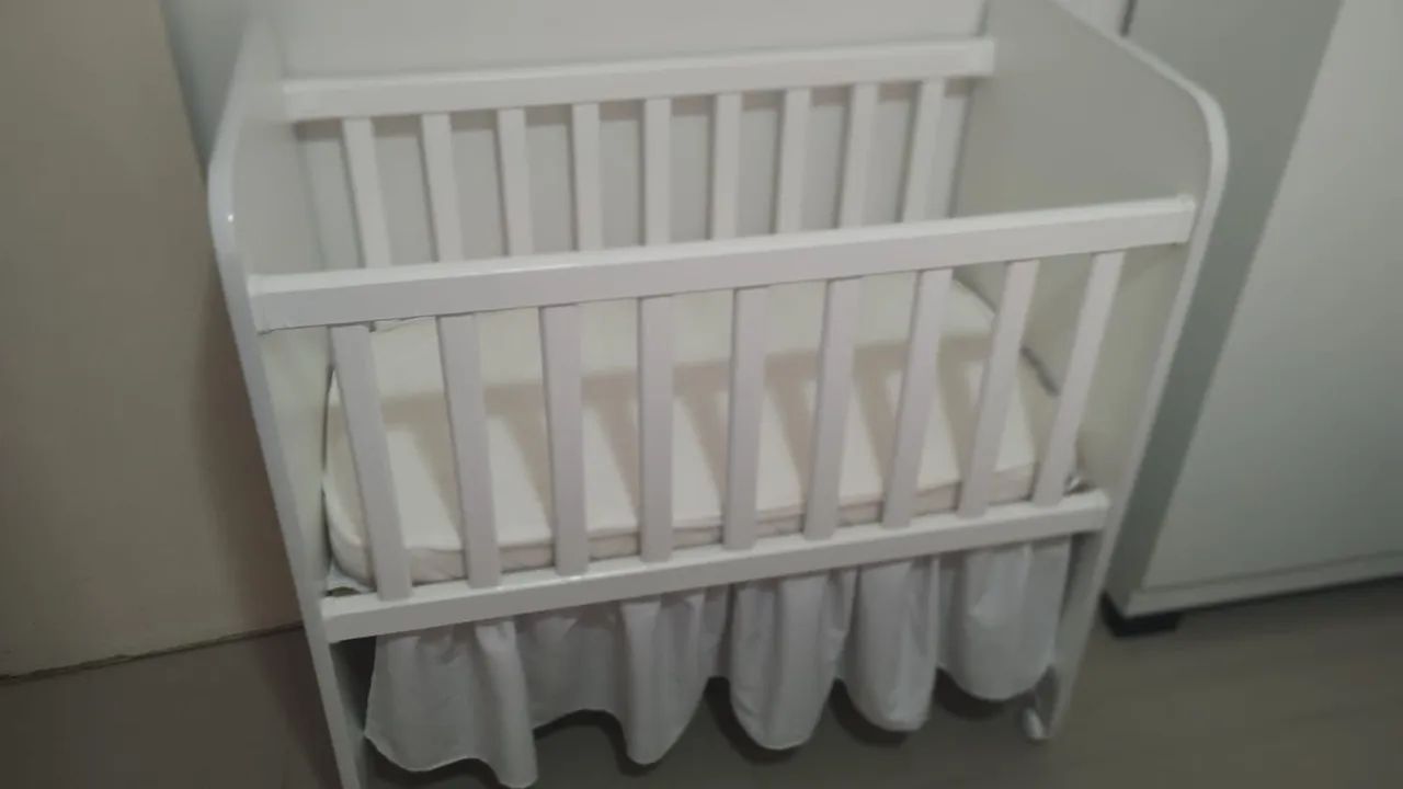 Mini berço com calção 