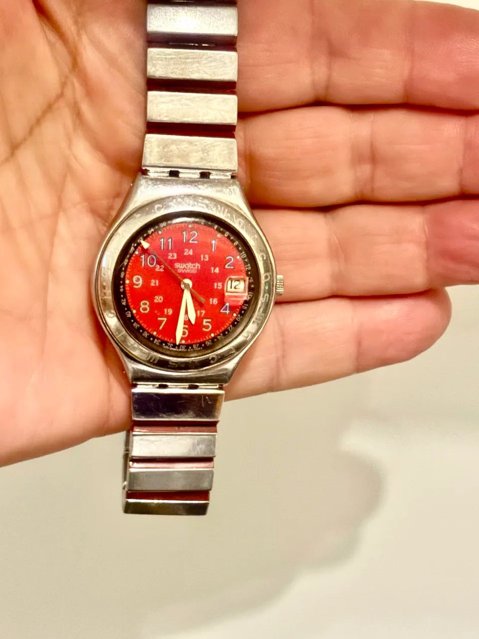 Relógio Swatch Irony vermelho