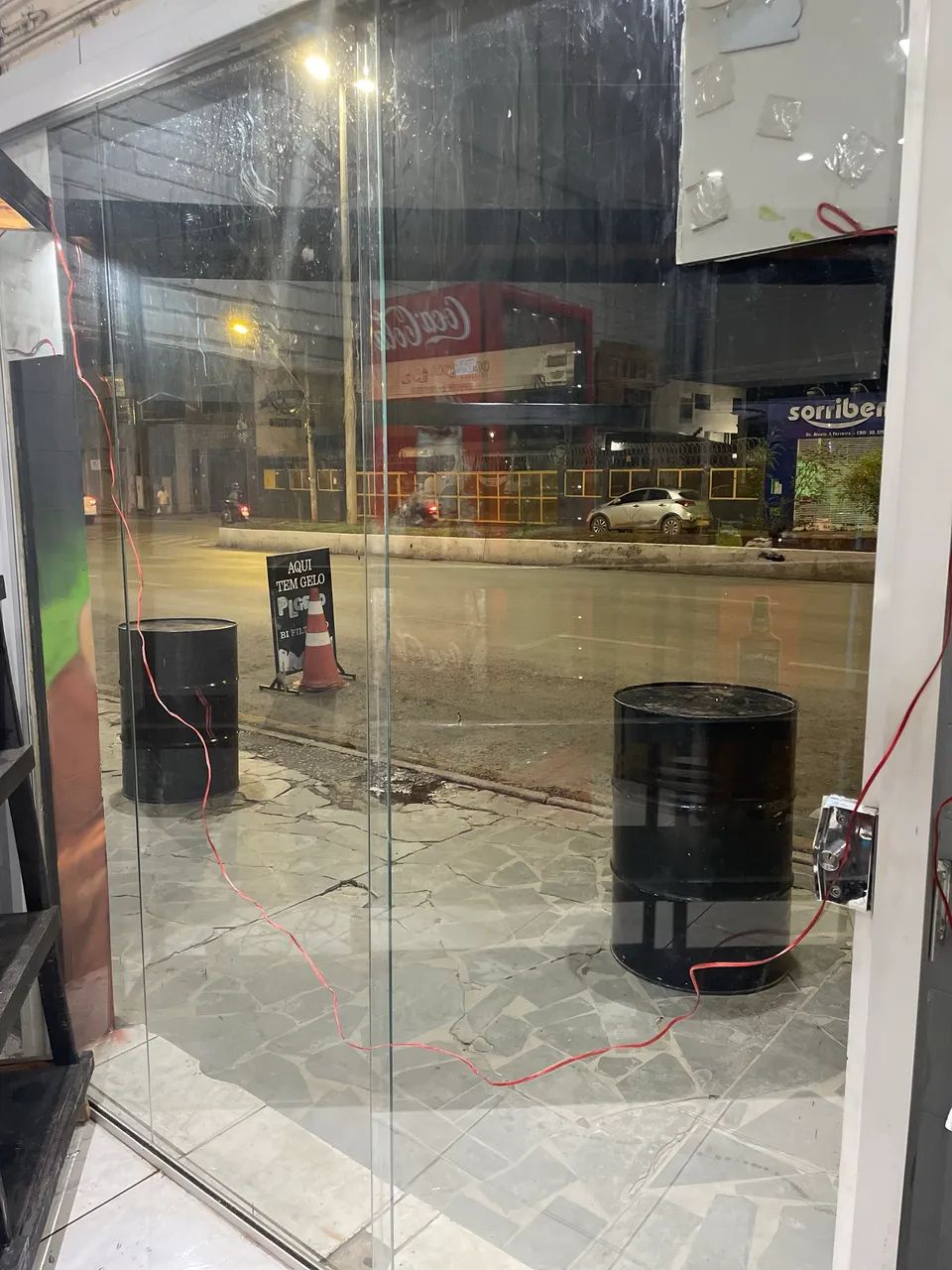 Glass door64595711288322120