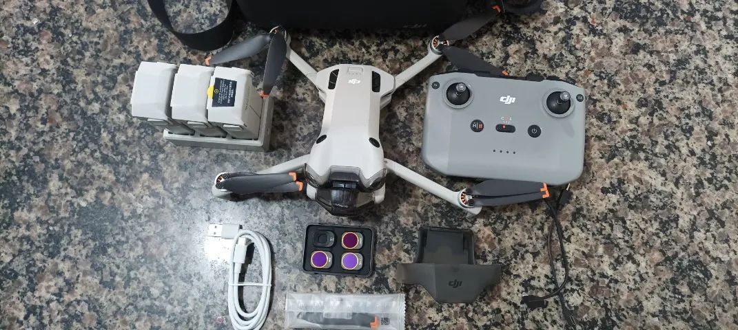 DRONE DJI MINI 4 PRO COMBO C/ 2 BATERIAS - Foto 2