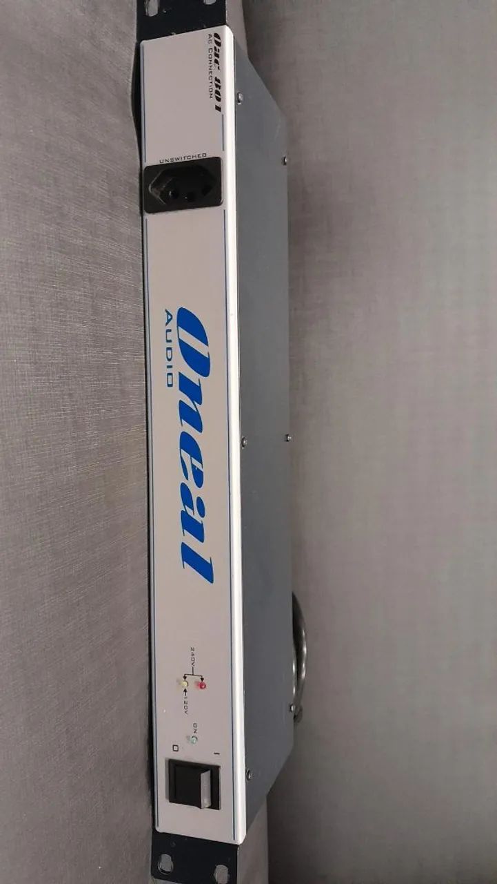 OPPORTUNITY! Oneal Audio Rack Power Strip OAC 801 – Power and Protection for Your Setup!