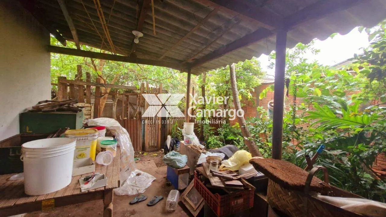 Casa com 2 dormitórios e amplo terreno para venda no Vila Alemã. - Foto 5