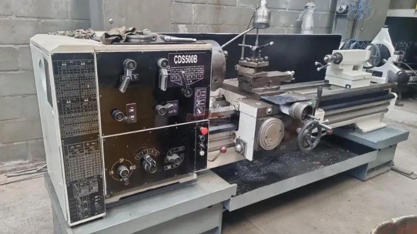 Torno Mecânico marca TIMEMASTER modelo CDS500B - 500x1500mm
