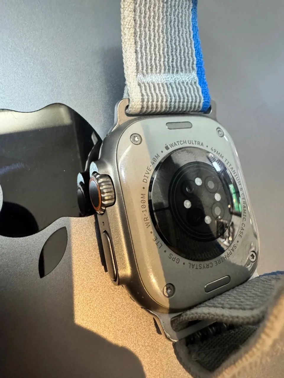 Apple Watch Ultra 2 GPS + Celular + 49 mm + pulseiras 