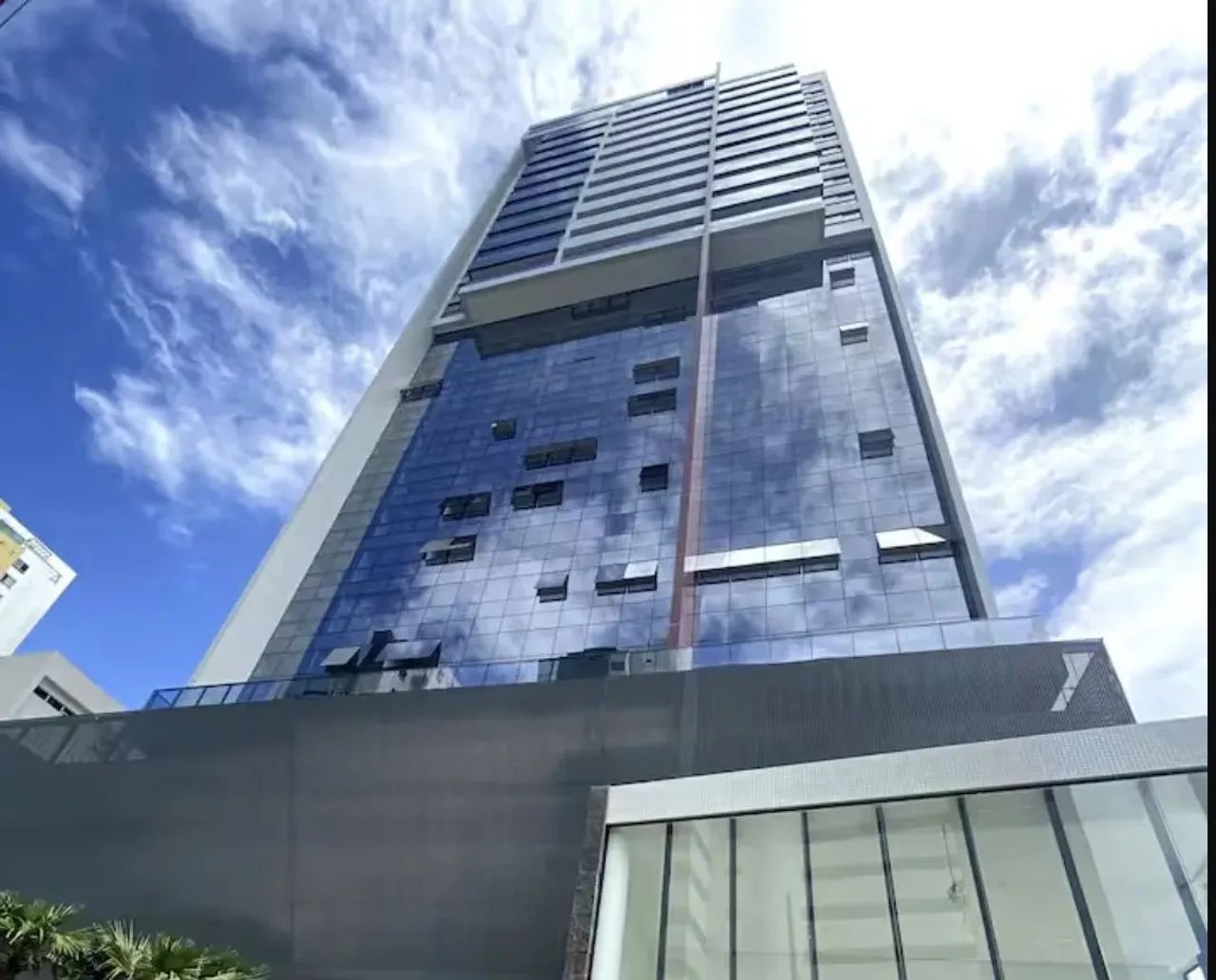 Imóvel para venda possui 50 metros quadrados com 2 quartos em Tambaú - João Pessoa - PB