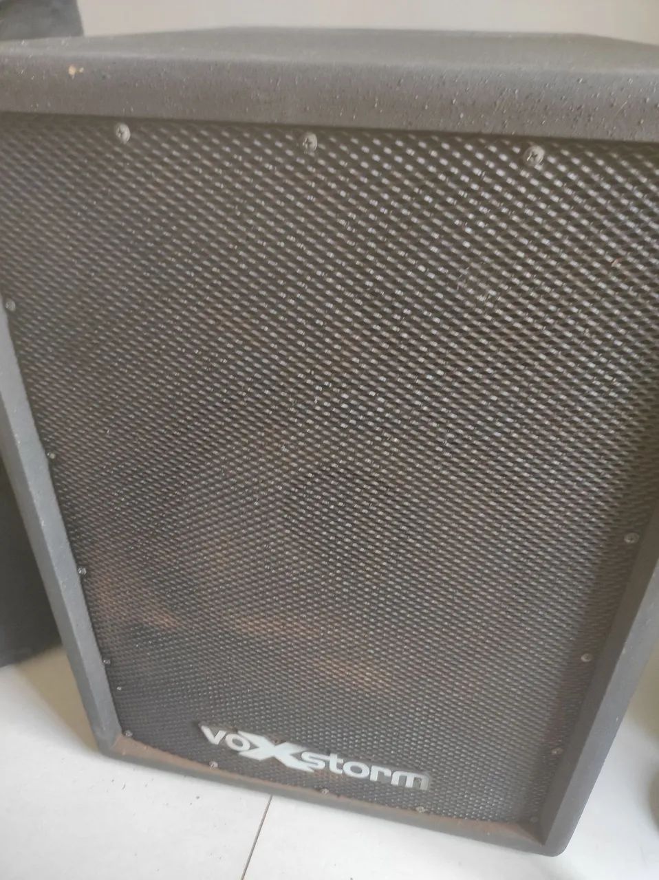 Caixa voxstorm vs 5000