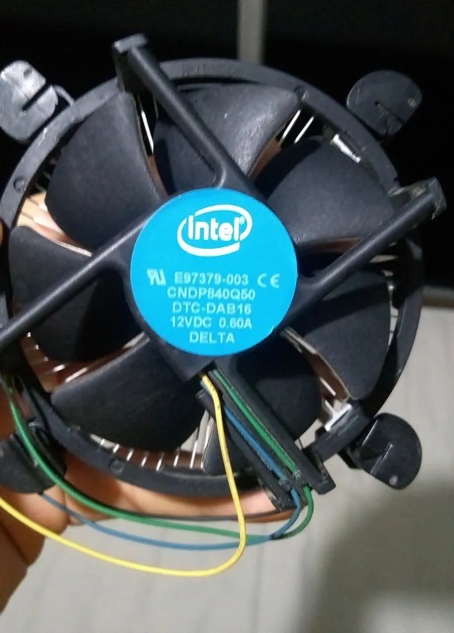 Cooler Intel Original E97379-003 Core I3/i5/i7 Socket 1150/1151/1156 