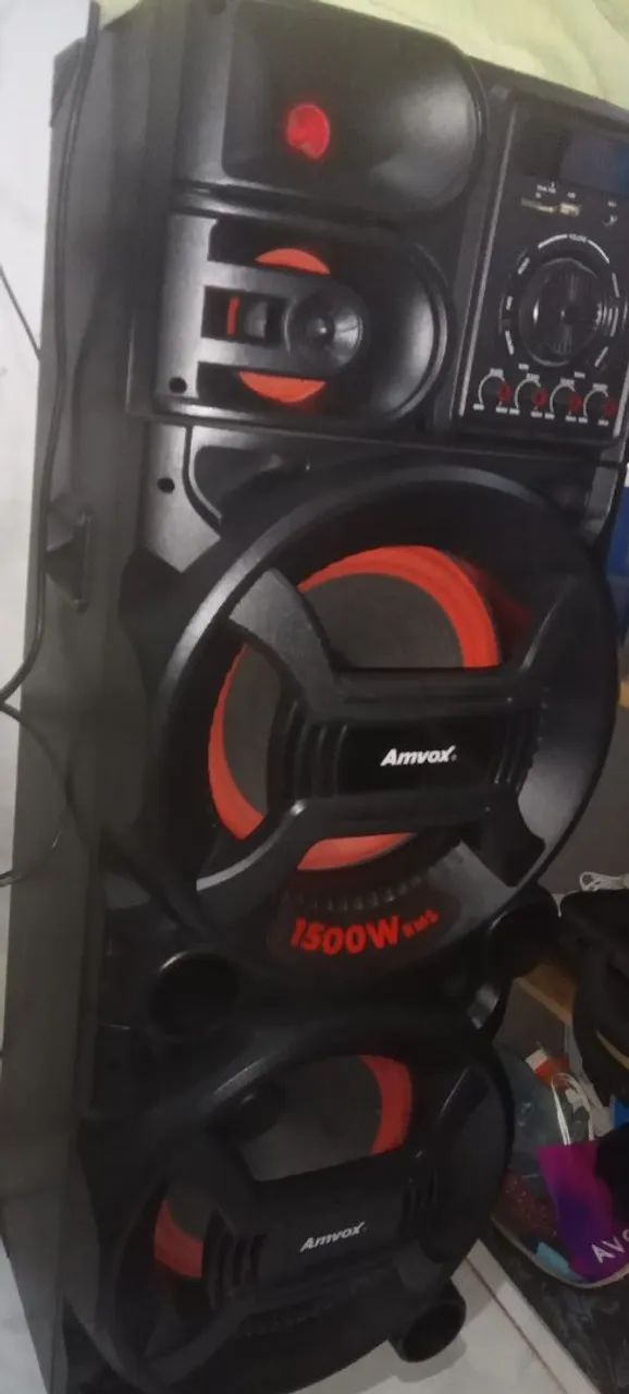 1.200 a vista Vendo som amvox, de 1500w