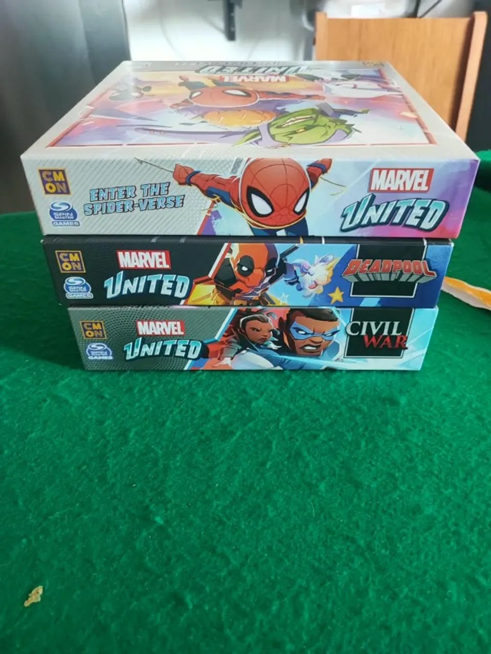 Pack Marvel United: Civil, Deadpool e Enterspiderverse