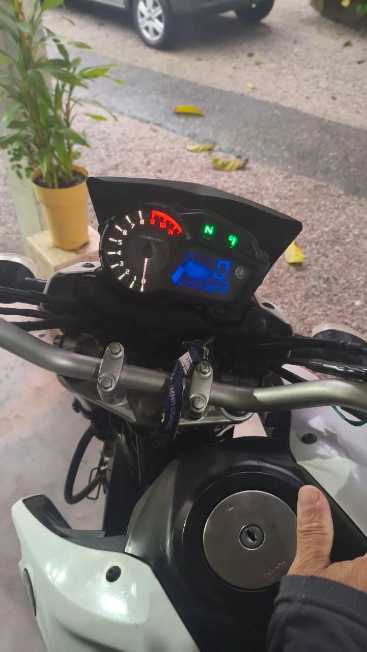 XTZ 150 Branca  - Foto 4