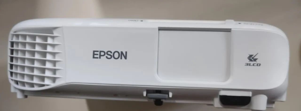 Projetor Epson PowerLite E20