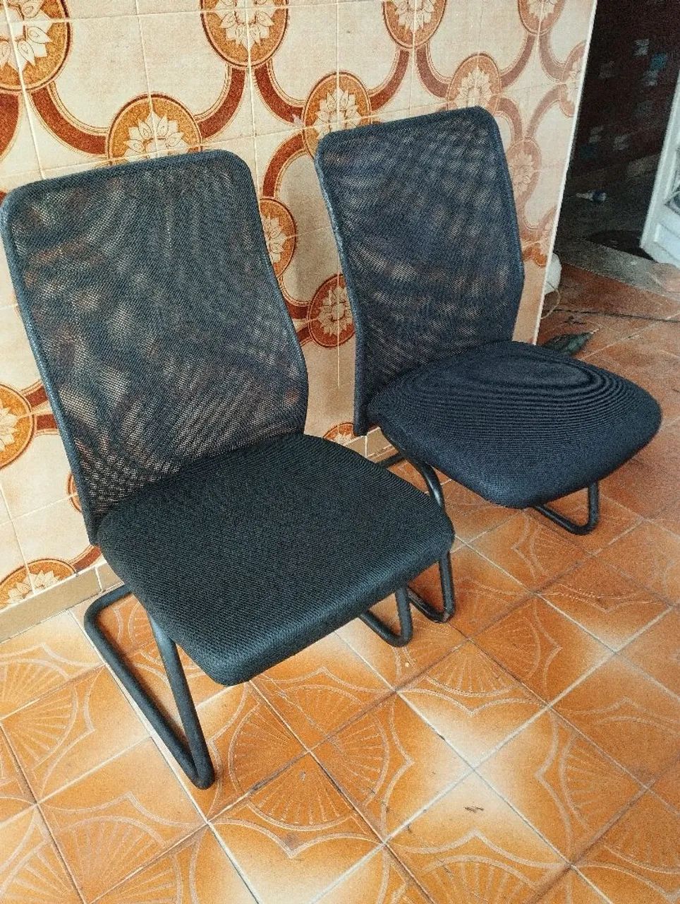  Par de Cadeiras de escritório  - Foto 3