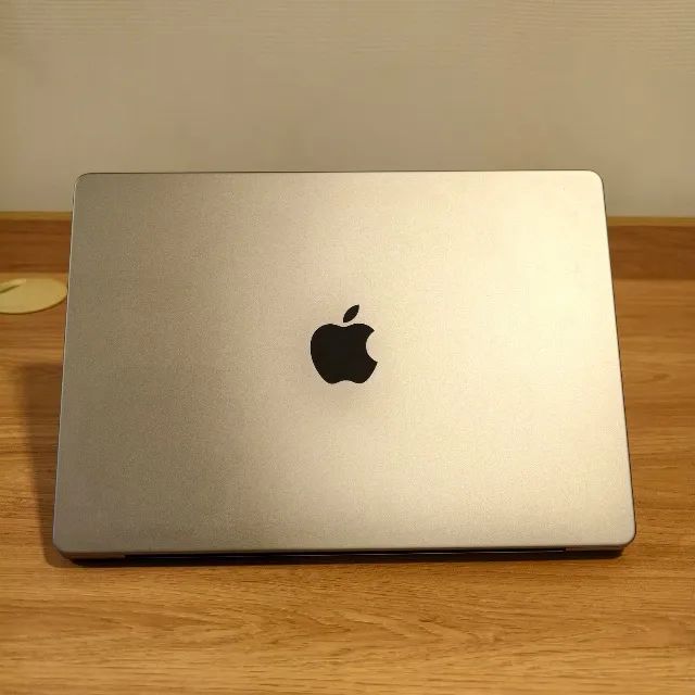 MACBOOK PRO 14