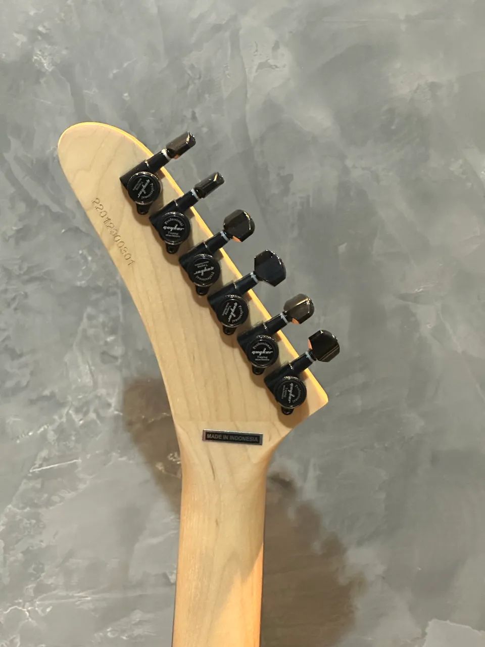 Guitarra Kramer Baretta Special - Foto 5