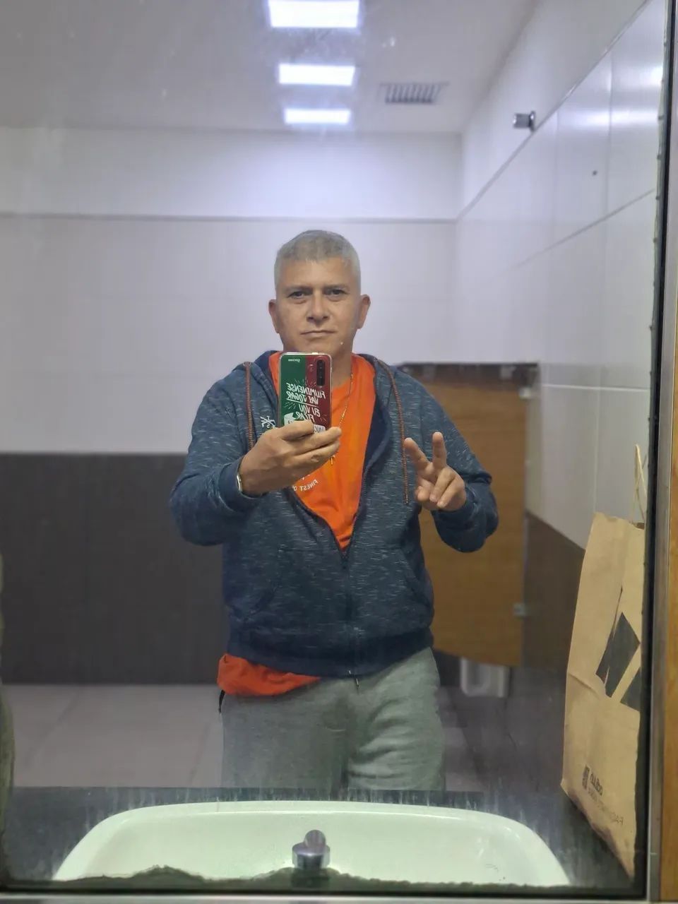Faço reparos. - Foto 2
