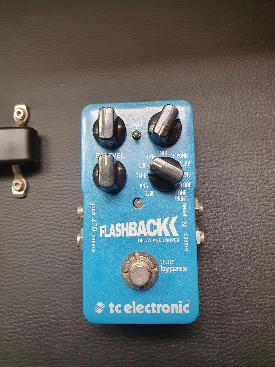 Pedal de guitarra Tc Eletronic Flashback Delay e Looper