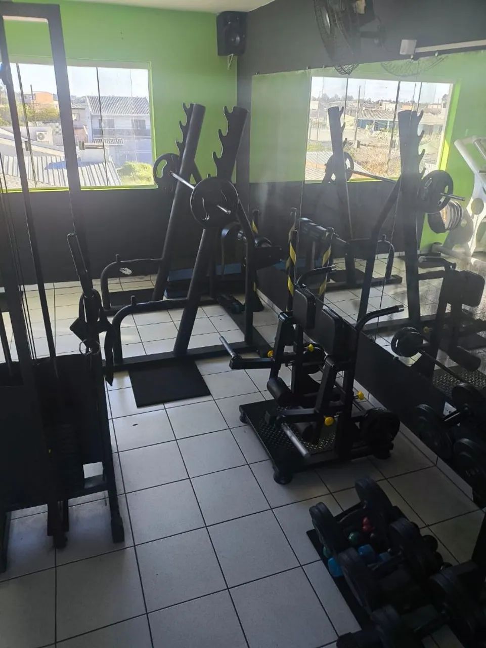 VENDO ACADEMIA DE MUSCULAÇÃO - Foto 3