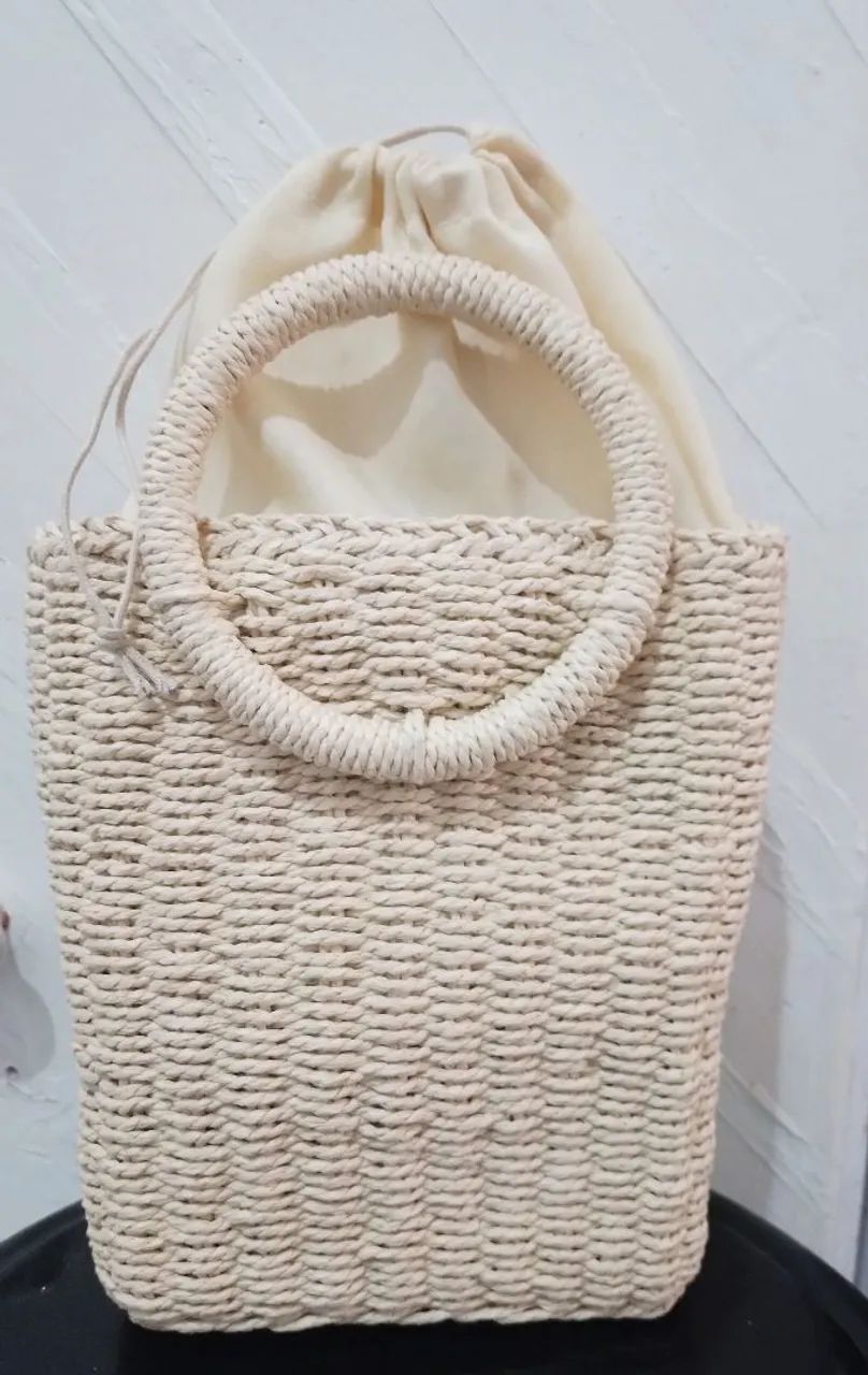 Bolsa de palha de mão.  - Foto 4