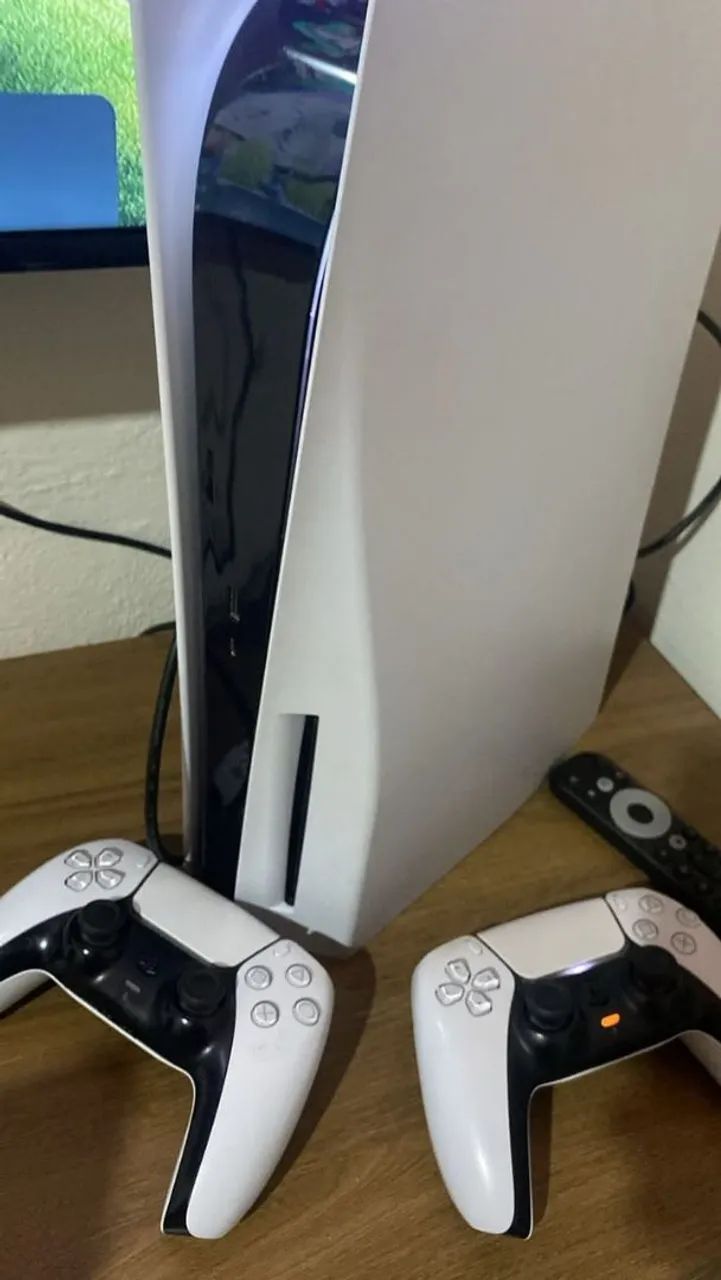  Vendo Playstation 5 Slim Com Dois Controles - Foto 3