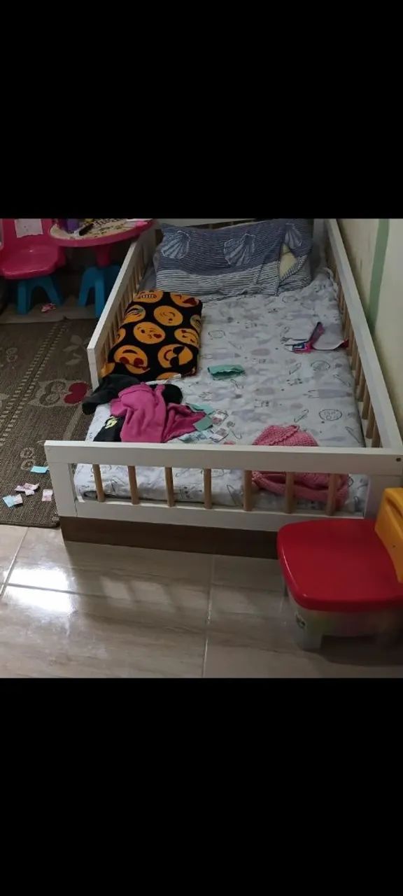 Cama montessore com colchão 