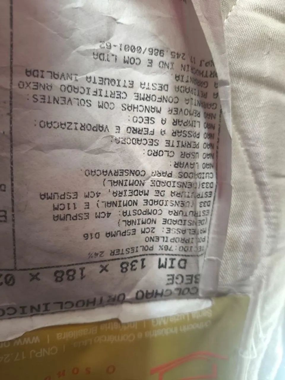 Vendo 2 cadeiras e 1 colchão  - Foto 5