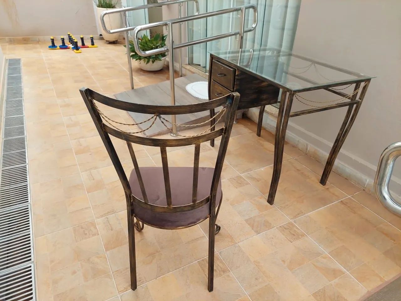 Mesa e cadeira em alumínio - Foto 3