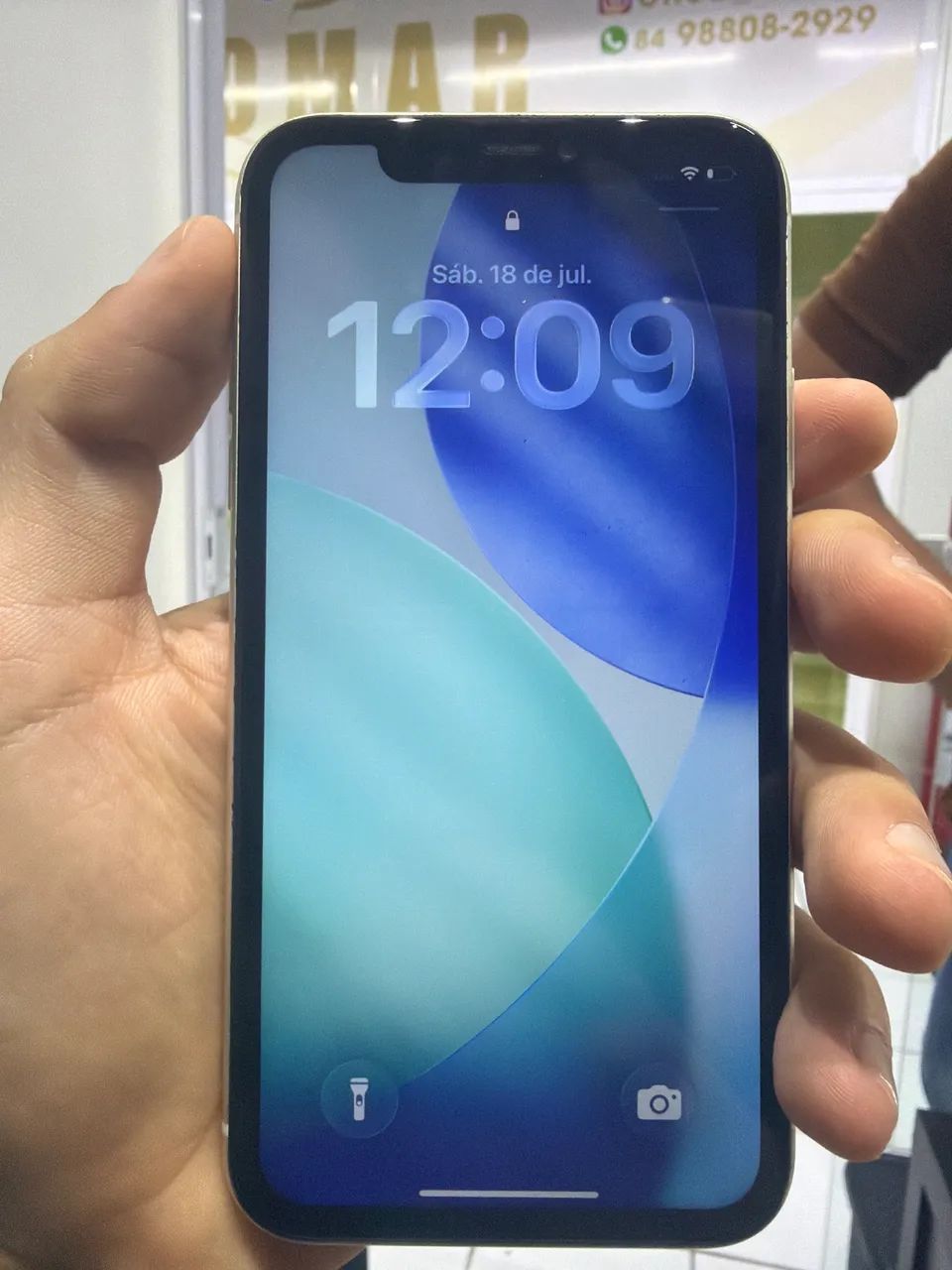 iPhone 11 128GB - Foto 2