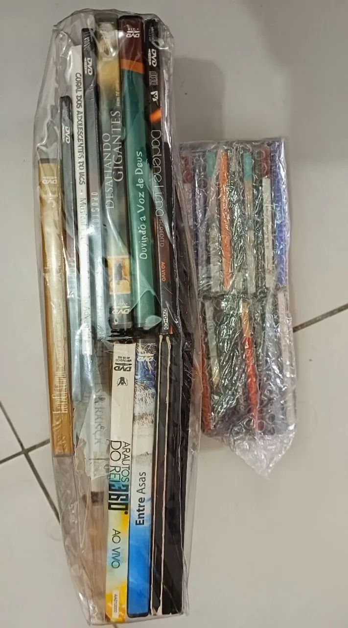 Doação DVDS e CDS  - Foto 3