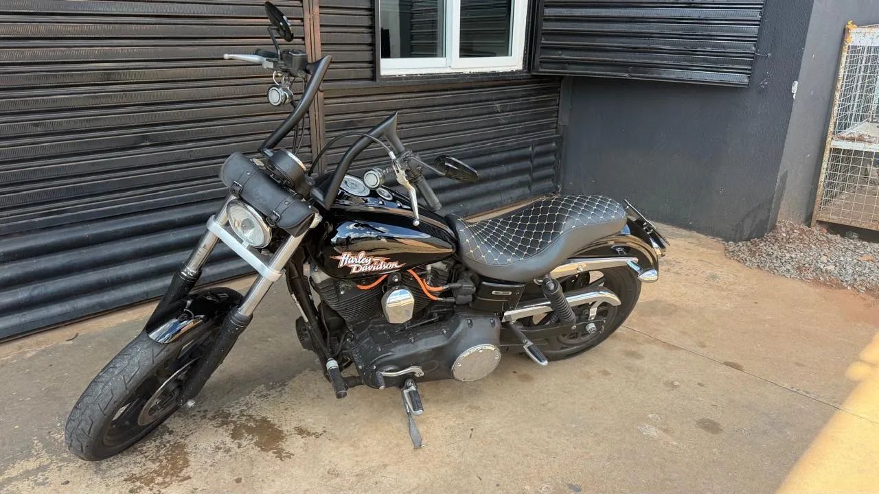 Harley Dyna  - Foto 5