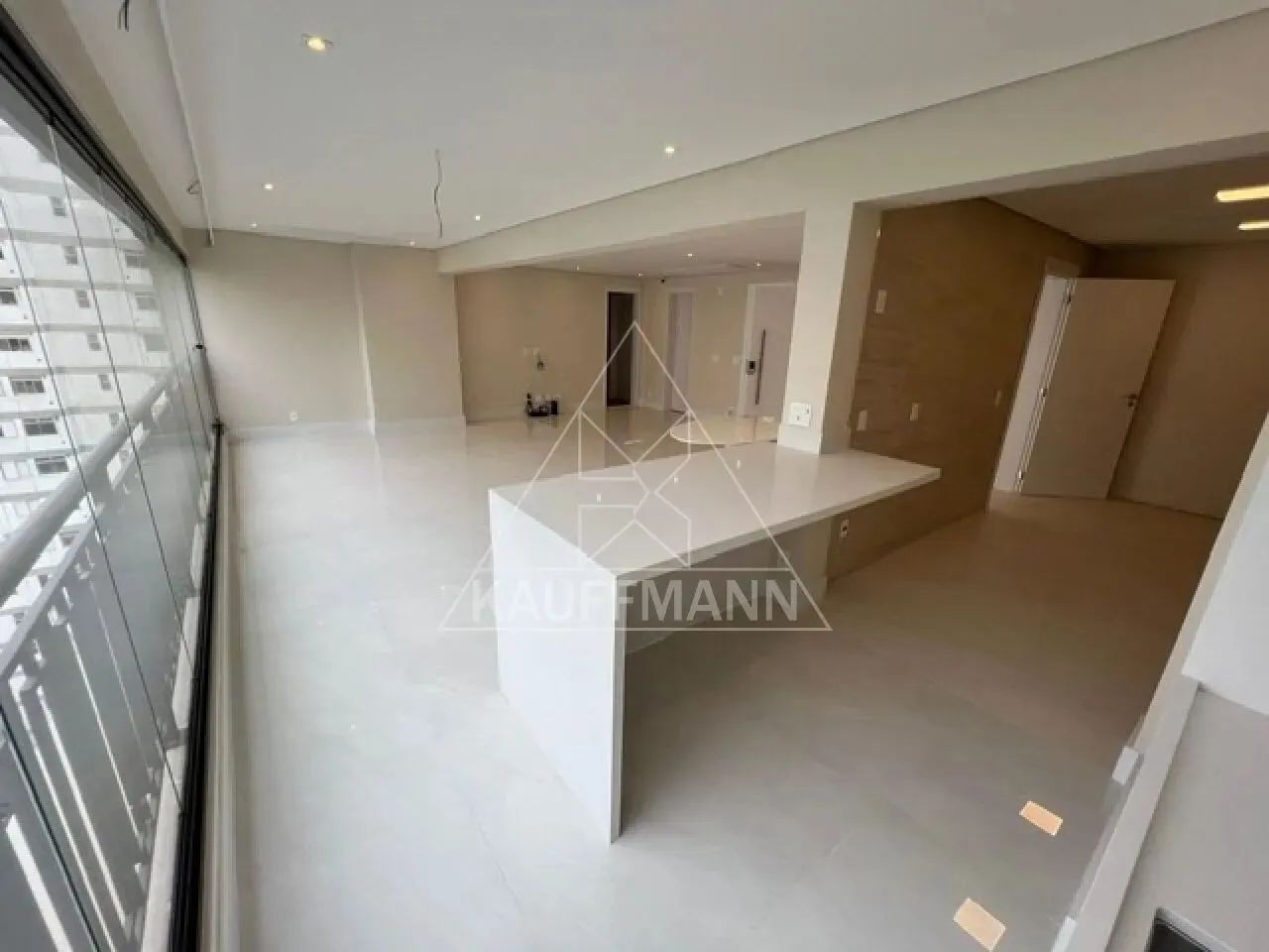 Apartamento à Venda em Perdizes - 3 Dormitórios, 3 Suítes, 2 Vagas e 172m² de Área Útil - Foto 3
