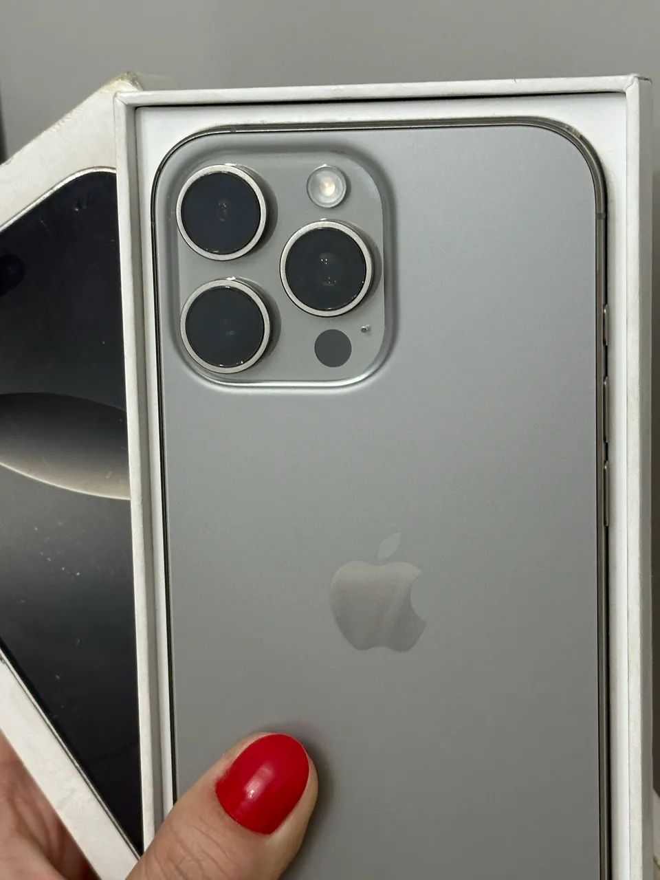 Iphone 16 Pro Max 92% C/ garantia Apple - Foto 2