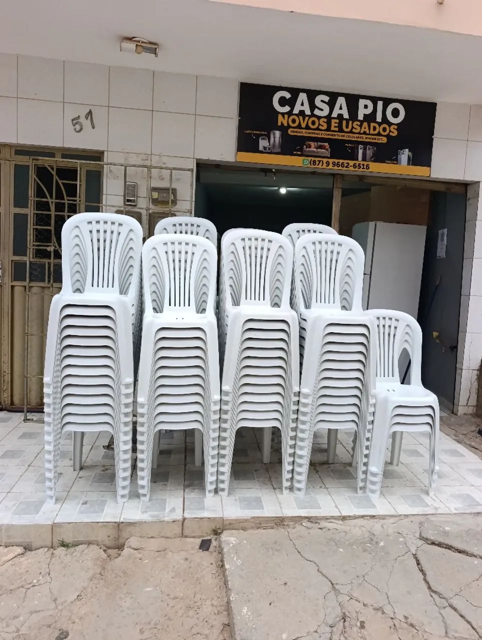 Cadeiras de plástico 35 unidade - Foto 2