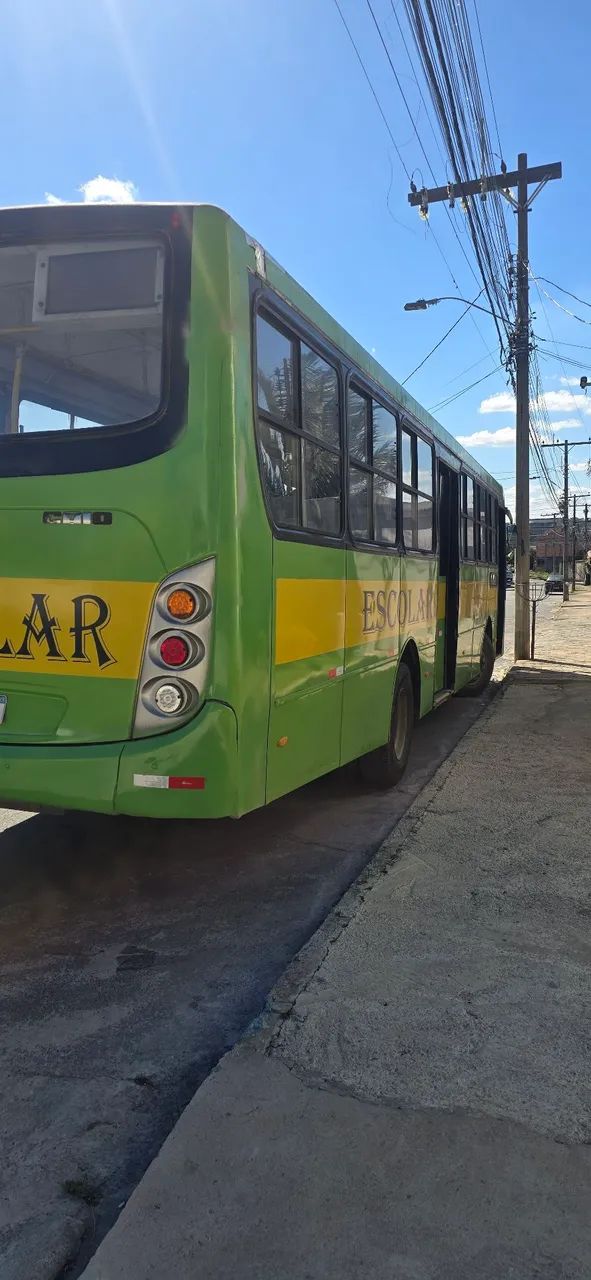 Lotação Mercedes 1418 Caio Apache VIP 2 portas curto - Foto 2