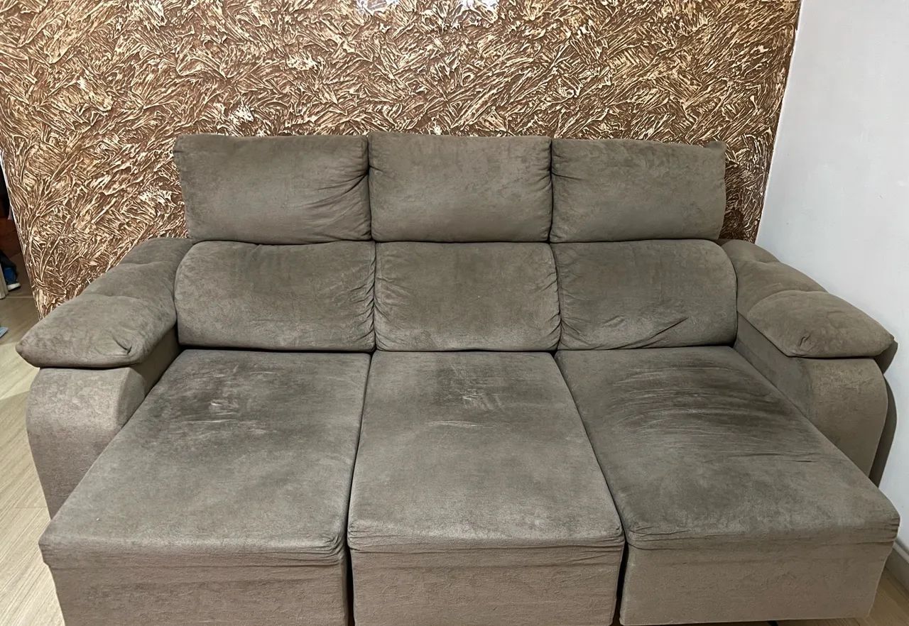 VENDE-SE SOFÁ RETRÁTIL 3 LUGARES  - Foto 2