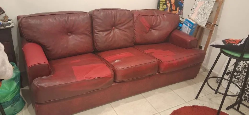 Sofá vermelho couro vintage  - Foto 2