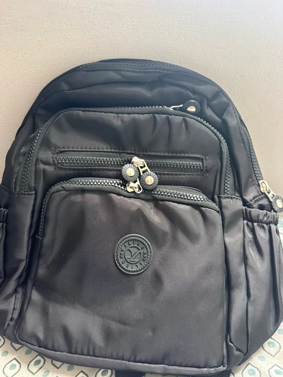 Mochila preta 