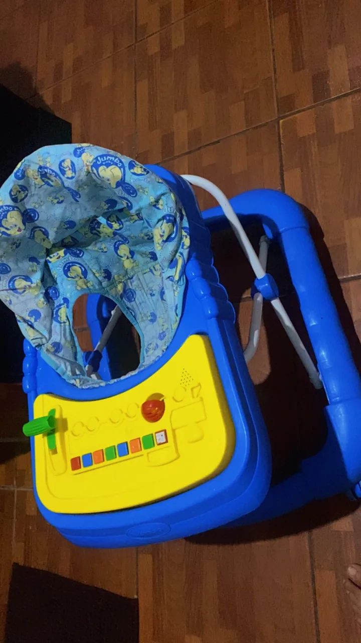 Andador de bebê 
