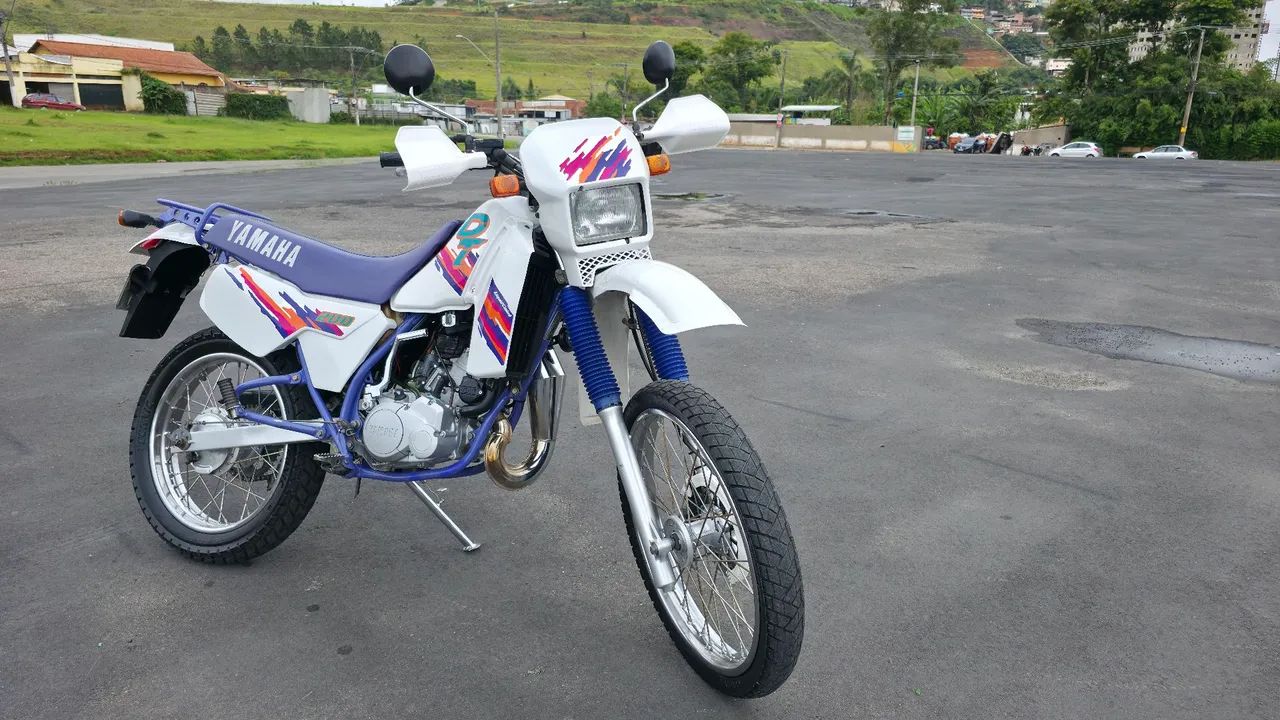 DT 200 1994  - Foto 2