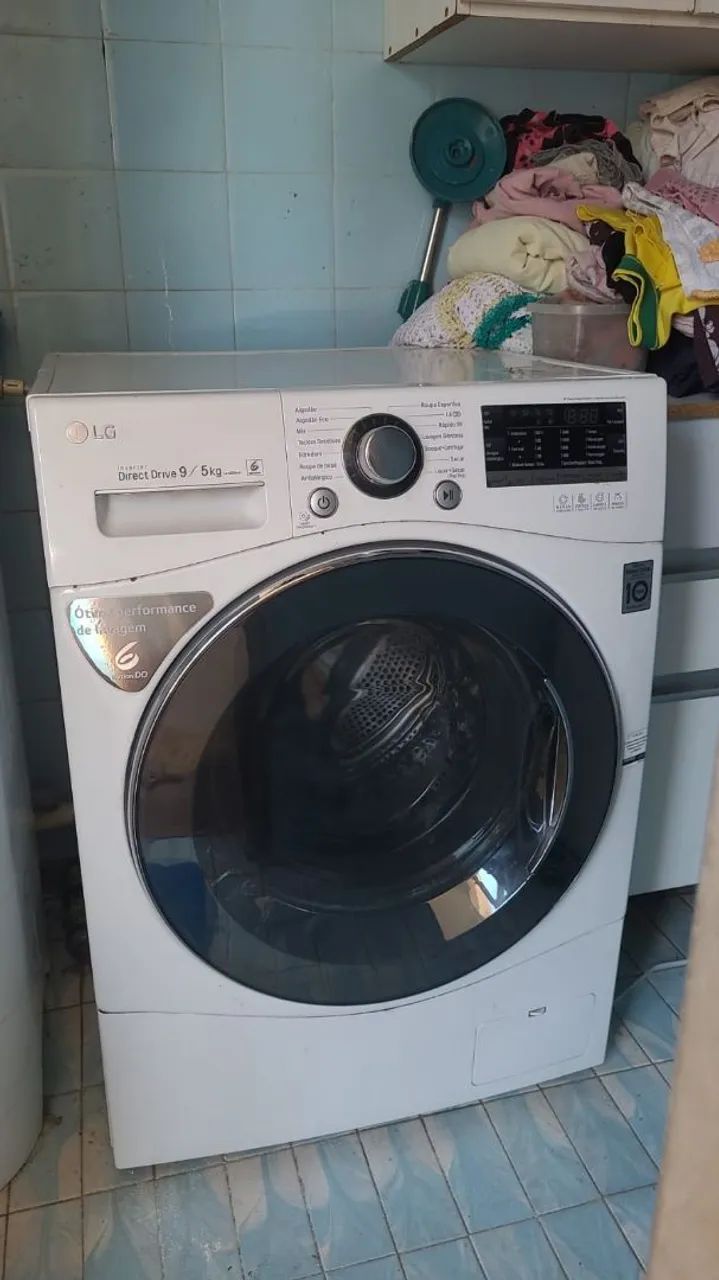 Maquina Lava e seca Funcionando