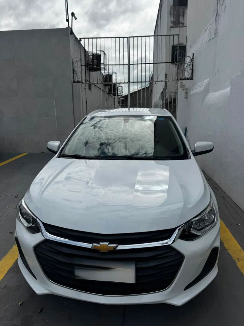 Chevrolet Onix ONIX SEDAN PLUS LT 1.0 12V FLEX 4P MEC. 2022