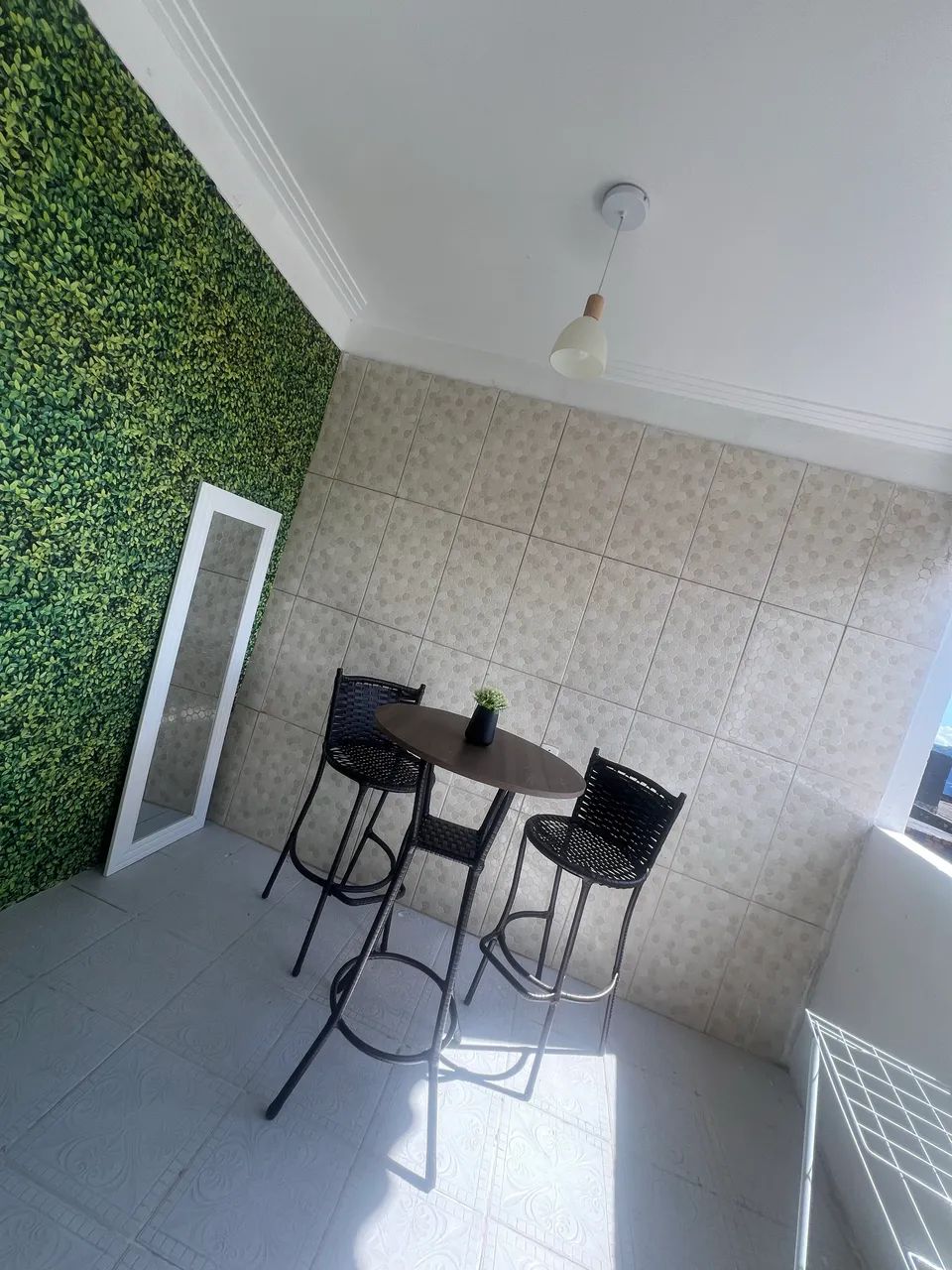 Mesa bistrô com 2 banquetas NOVA - Foto 3