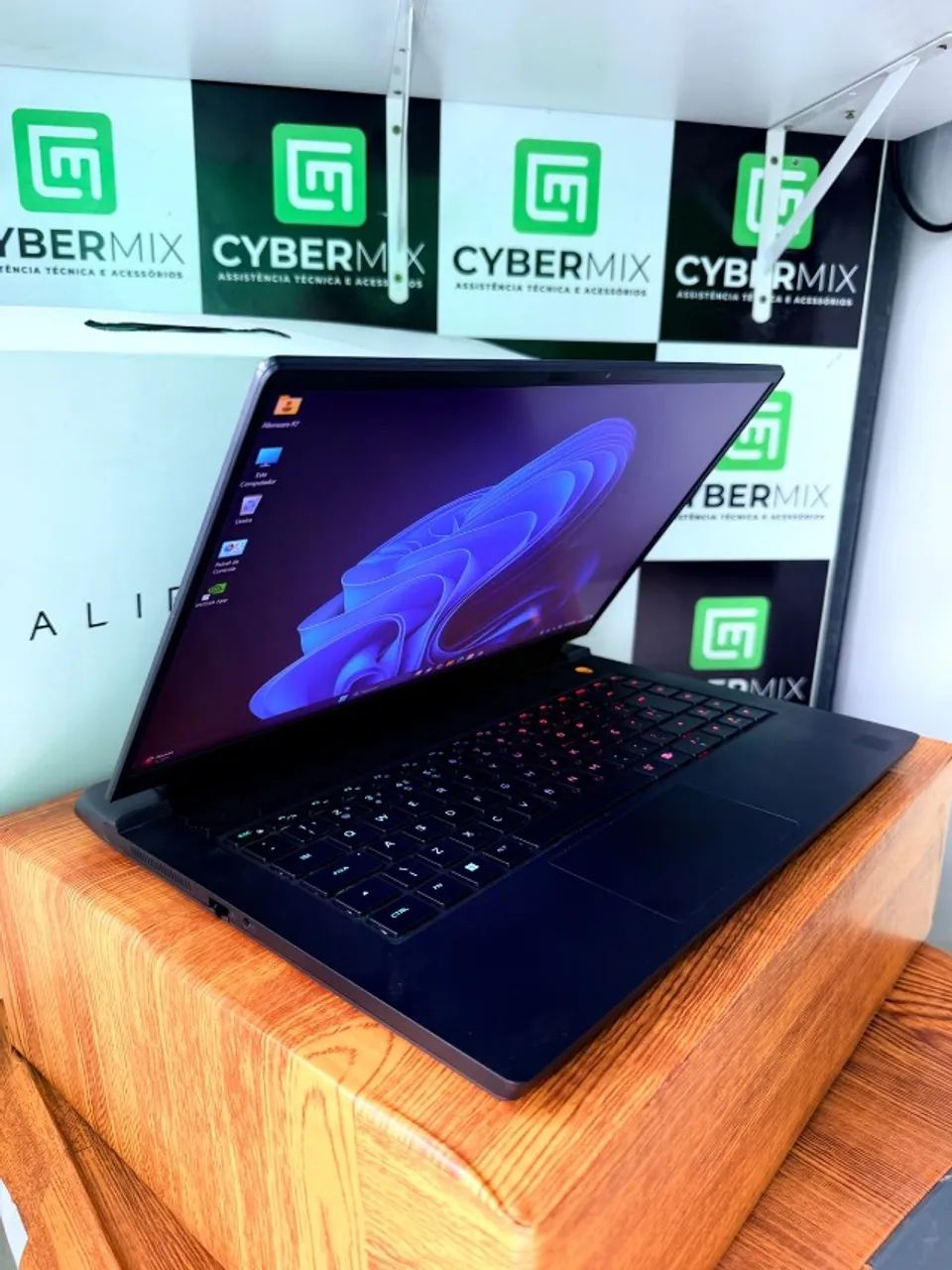 NOTEBOOK ALIENWARE DELL   M15-R7 - Foto 3