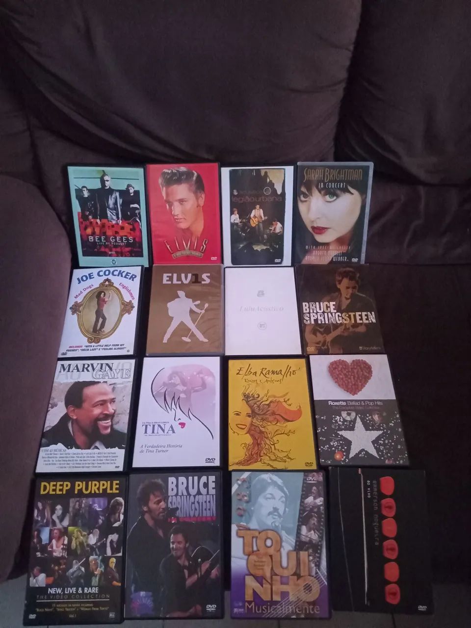DVDS MUSICAIS - COLECIONADOR VENDE PARTE DO ACERVO 