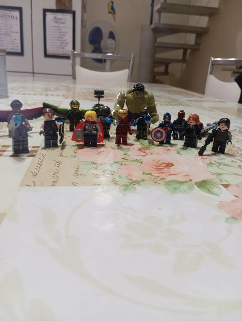 Bonecos lego Marvel  - Foto 2